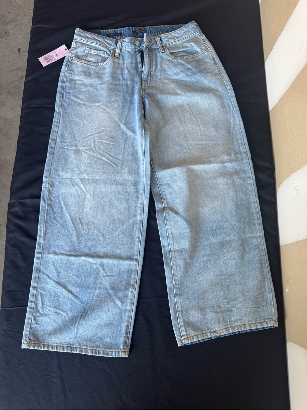 Wild Fable Size 8 Short Low Rise Baggy Wide Leg Jeans Light Wash Denim NWT